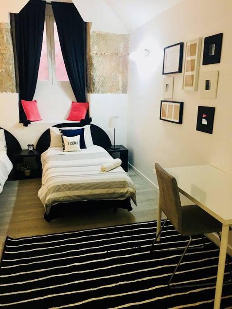A And Z Juan De Mena (Adults Only) Hotel Мадрид Екстериор снимка