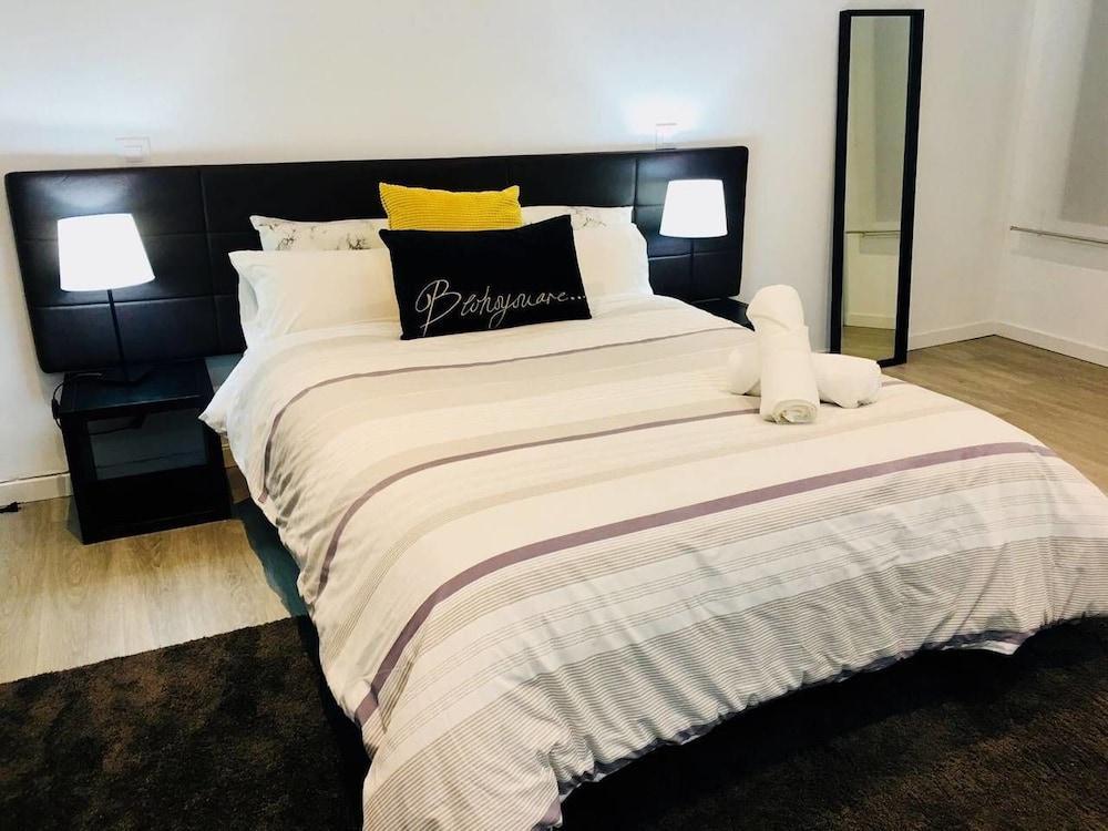 A And Z Juan De Mena (Adults Only) Hotel Мадрид Екстериор снимка